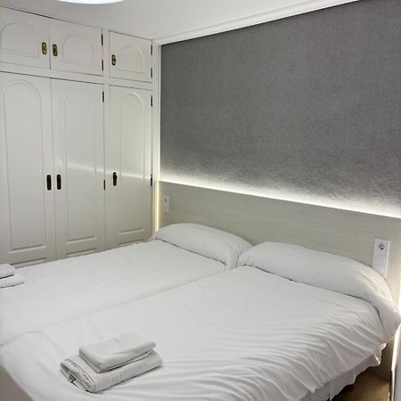 Apartamentos Carmela Benidorm Dış mekan fotoğraf