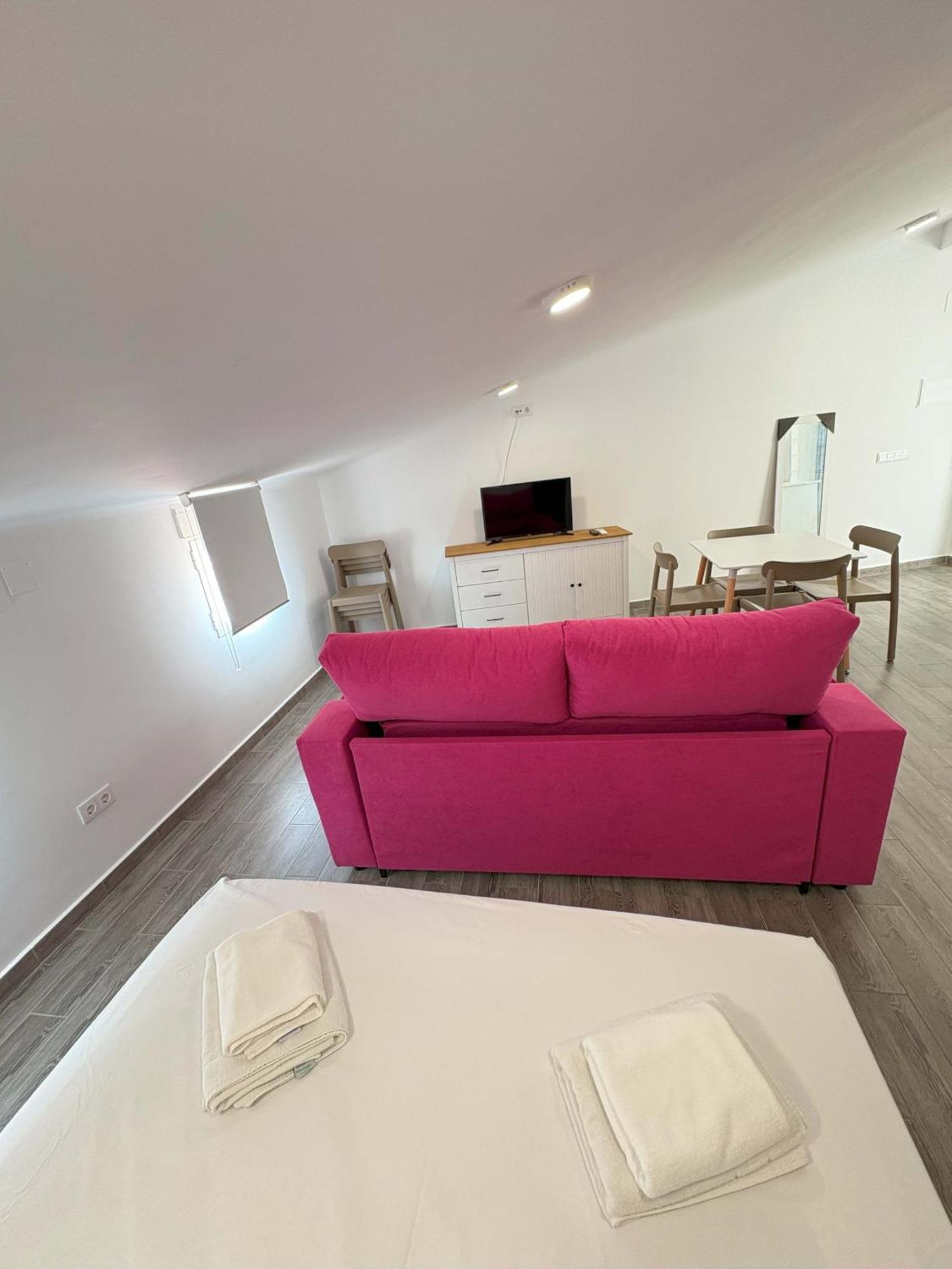 Apartamentos Carmela Benidorm Dış mekan fotoğraf